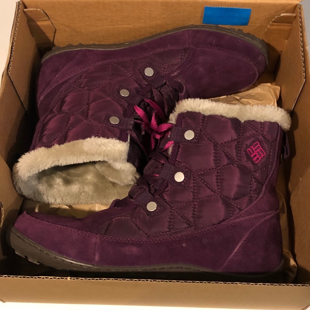 Woman’s Columbia winter boot